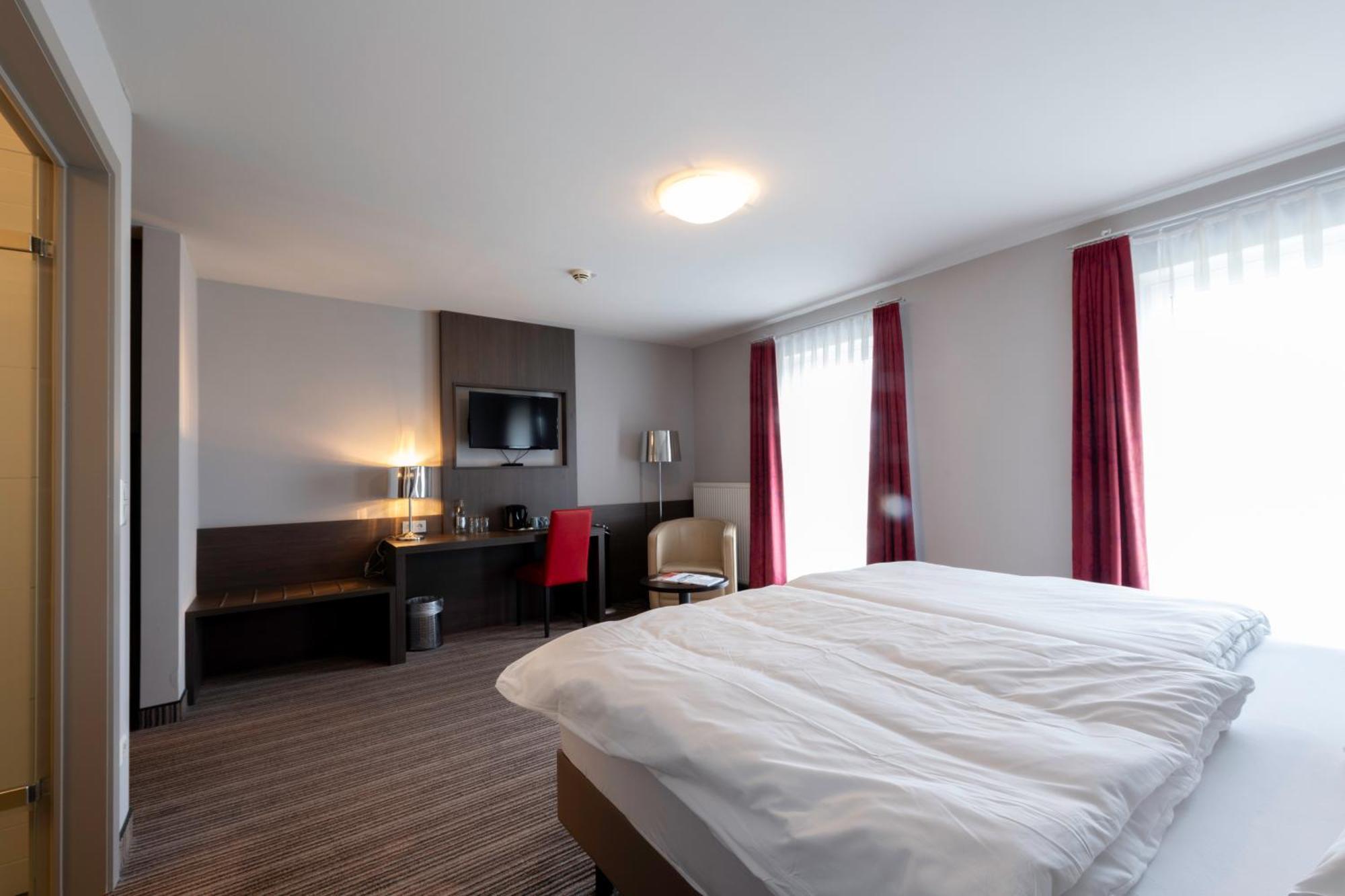 L'hotel Et Restaurant Du Golf De Clervaux 4* Eselborn